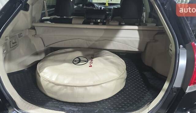 Чорний Тойота Венза, об'ємом двигуна 2.67 л та пробігом 205 тис. км за 12000 $, фото 10 на Automoto.ua