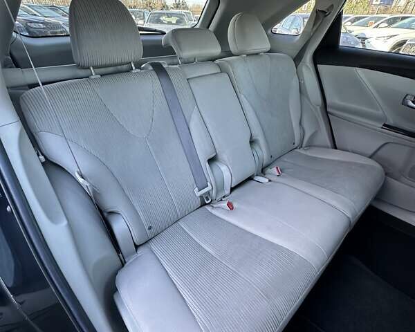 Черный Тойота Венза, объемом двигателя 2.7 л и пробегом 249 тыс. км за 12800 $, фото 19 на Automoto.ua