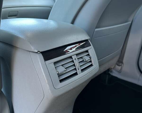 Черный Тойота Венза, объемом двигателя 2.7 л и пробегом 249 тыс. км за 12800 $, фото 24 на Automoto.ua