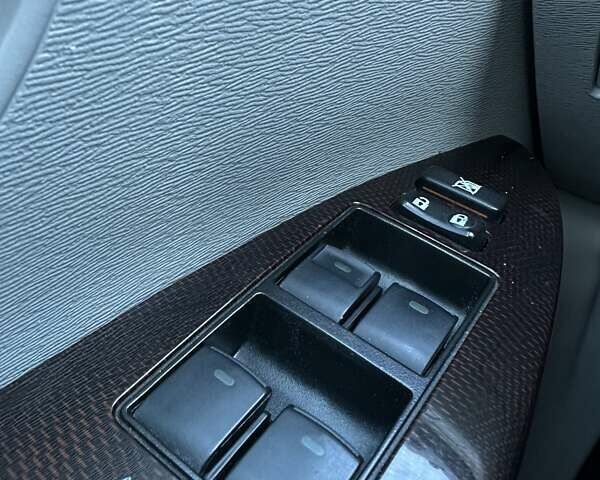 Черный Тойота Венза, объемом двигателя 2.7 л и пробегом 249 тыс. км за 12800 $, фото 29 на Automoto.ua