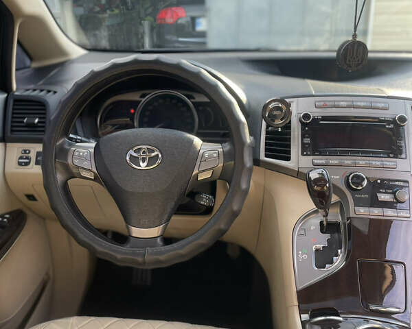 Черный Тойота Венза, объемом двигателя 2.67 л и пробегом 324 тыс. км за 11500 $, фото 6 на Automoto.ua