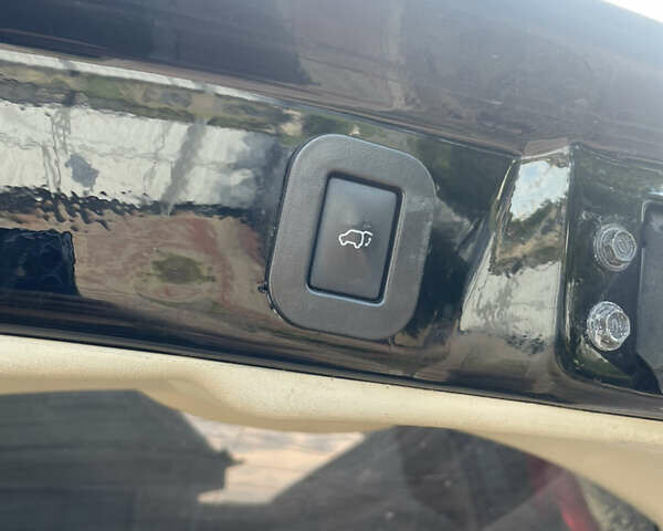 Черный Тойота Венза, объемом двигателя 2.67 л и пробегом 324 тыс. км за 11500 $, фото 17 на Automoto.ua