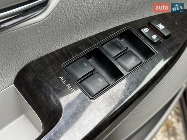 Черный Тойота Венза, объемом двигателя 2.7 л и пробегом 155 тыс. км за 14480 $, фото 9 на Automoto.ua