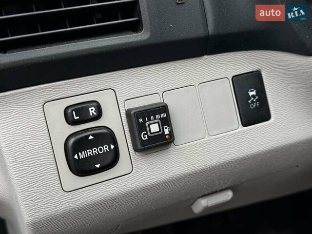 Черный Тойота Венза, объемом двигателя 2.7 л и пробегом 155 тыс. км за 14480 $, фото 10 на Automoto.ua