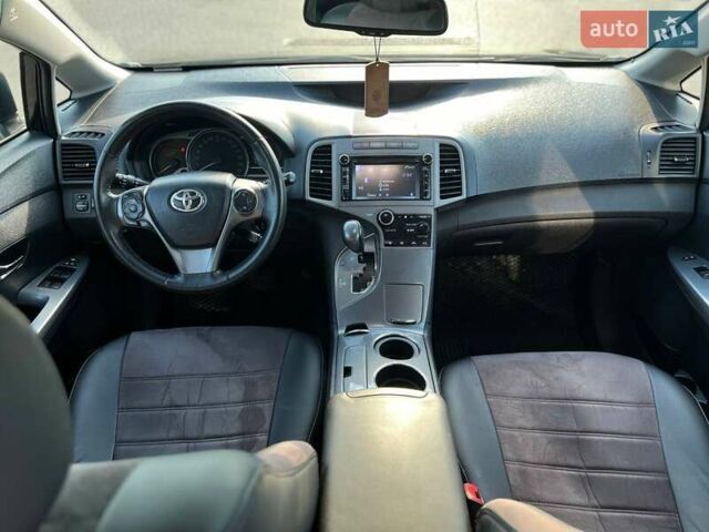 Черный Тойота Венза, объемом двигателя 2.7 л и пробегом 231 тыс. км за 13999 $, фото 71 на Automoto.ua