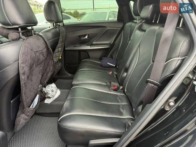 Черный Тойота Венза, объемом двигателя 2.67 л и пробегом 180 тыс. км за 14590 $, фото 24 на Automoto.ua