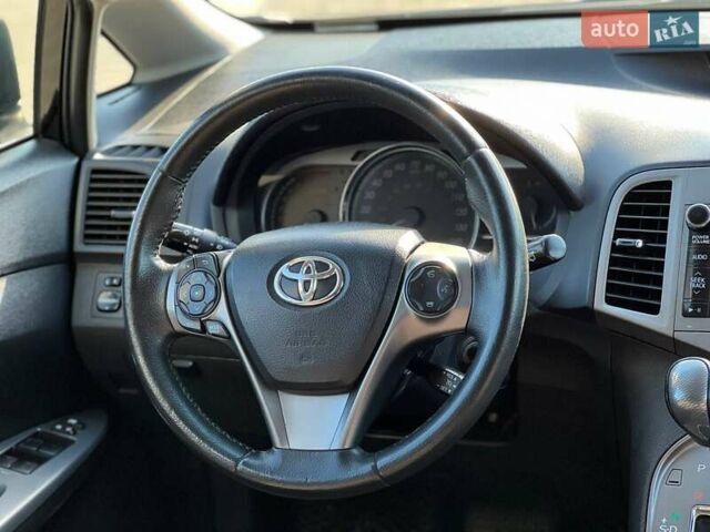 Черный Тойота Венза, объемом двигателя 2.7 л и пробегом 231 тыс. км за 13999 $, фото 70 на Automoto.ua