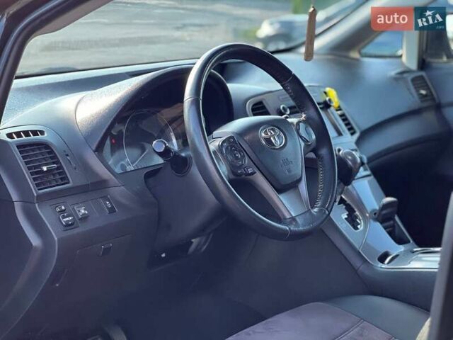 Черный Тойота Венза, объемом двигателя 2.7 л и пробегом 231 тыс. км за 13999 $, фото 73 на Automoto.ua