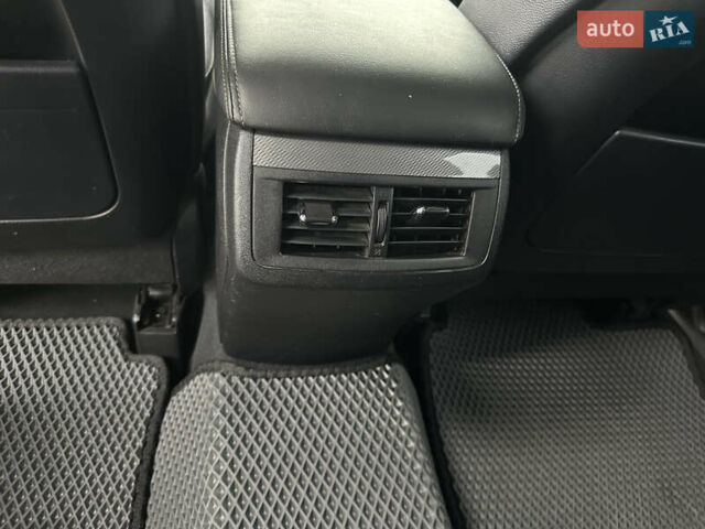 Черный Тойота Венза, объемом двигателя 2.67 л и пробегом 107 тыс. км за 18900 $, фото 6 на Automoto.ua