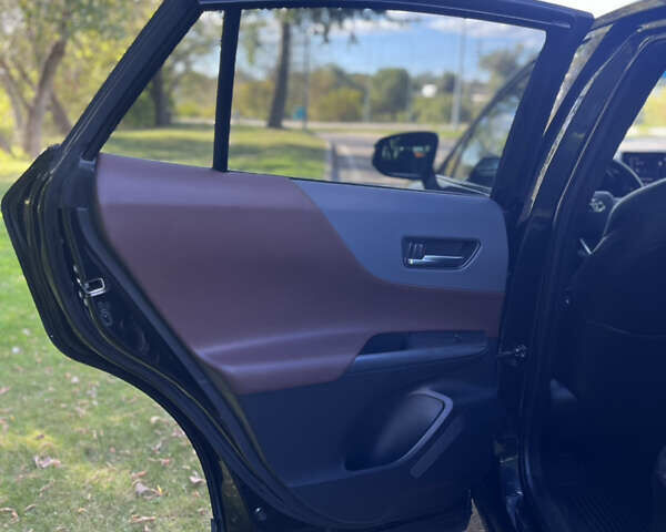 Черный Тойота Венза, объемом двигателя 2.49 л и пробегом 30 тыс. км за 34400 $, фото 18 на Automoto.ua