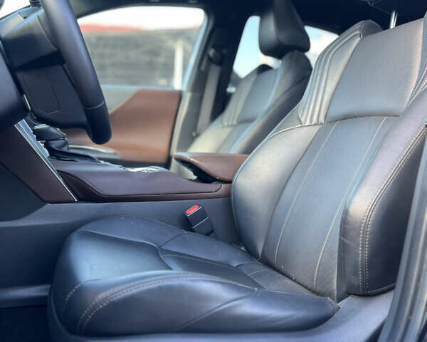 Черный Тойота Венза, объемом двигателя 2.49 л и пробегом 30 тыс. км за 34400 $, фото 10 на Automoto.ua