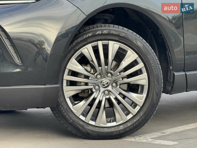 Черный Тойота Венза, объемом двигателя 2.49 л и пробегом 101 тыс. км за 34900 $, фото 13 на Automoto.ua