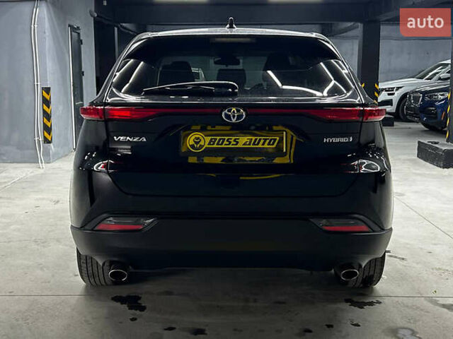 Чорний Тойота Венза, об'ємом двигуна 2.49 л та пробігом 77 тис. км за 31900 $, фото 4 на Automoto.ua