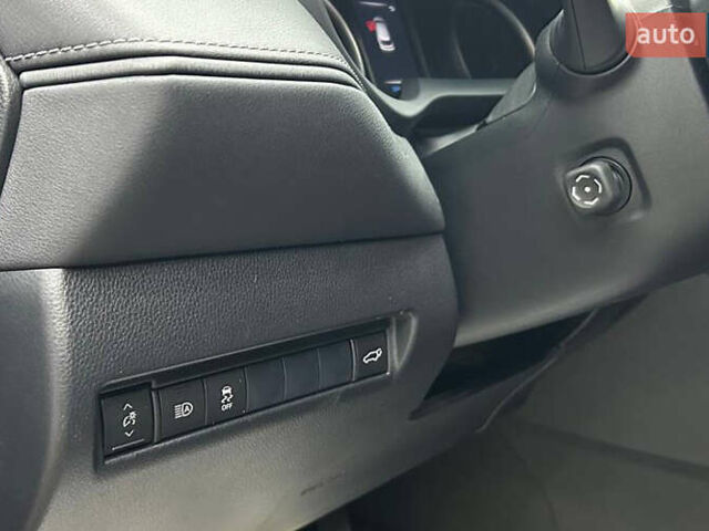 Чорний Тойота Венза, об'ємом двигуна 2.49 л та пробігом 77 тис. км за 31900 $, фото 14 на Automoto.ua