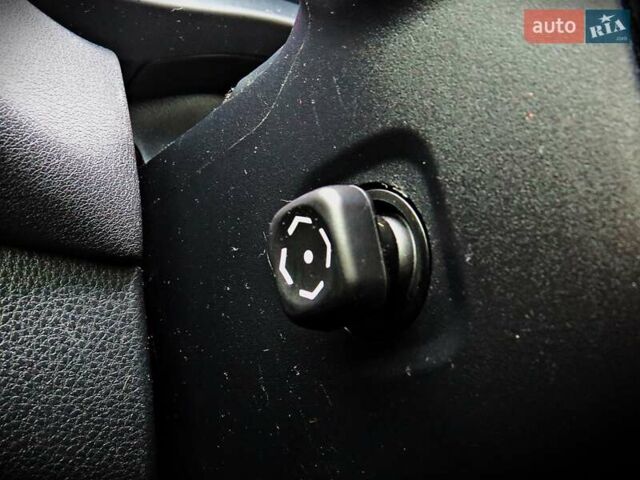 Тойота Венза 2021 в Черкассах на Automoto.ua Черный Тойота Венза, объемом двигателя 2.49 л и пробегом 73 тыс. км за 26900 $, фото 8 на Automoto.ua