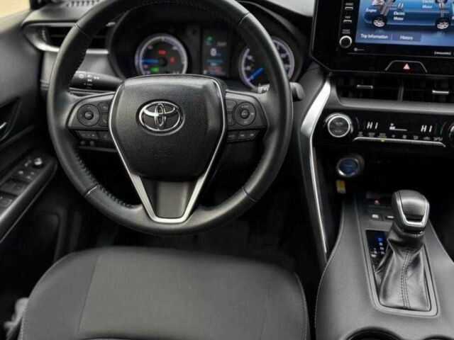 Черный Тойота Венза, объемом двигателя 2.5 л и пробегом 43 тыс. км за 15100 $, фото 5 на Automoto.ua