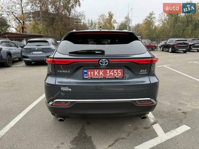 Черный Тойота Венза, объемом двигателя 2.49 л и пробегом 56 тыс. км за 32500 $, фото 3 на Automoto.ua