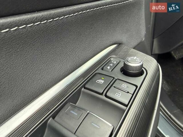 Черный Тойота Венза, объемом двигателя 2.49 л и пробегом 56 тыс. км за 32500 $, фото 17 на Automoto.ua