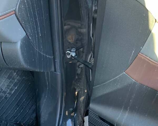 Черный Тойота Венза, объемом двигателя 2.49 л и пробегом 96 тыс. км за 24200 $, фото 8 на Automoto.ua