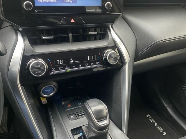 Фіолетовий Тойота Венза, об'ємом двигуна 2.5 л та пробігом 88 тис. км за 26450 $, фото 6 на Automoto.ua