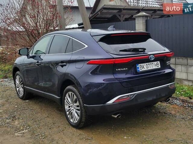 Фиолетовый Тойота Венза, объемом двигателя 2.49 л и пробегом 66 тыс. км за 33500 $, фото 2 на Automoto.ua