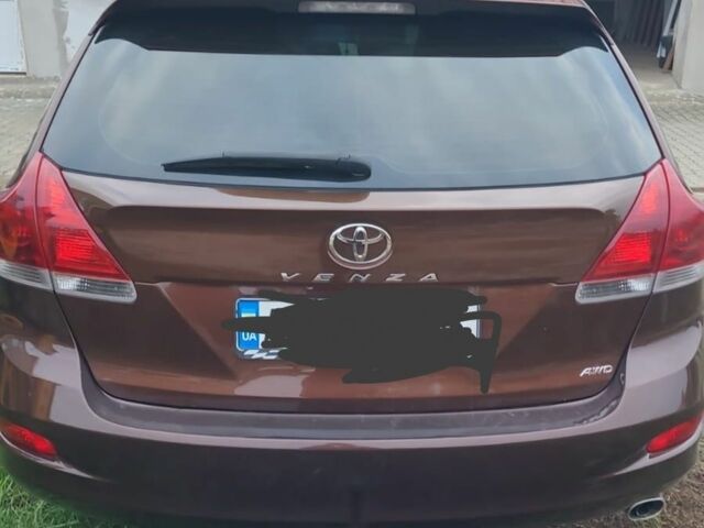 Коричневый Тойота Венза, объемом двигателя 0 л и пробегом 320 тыс. км за 13000 $, фото 1 на Automoto.ua