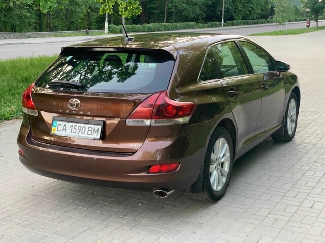 Тойота Венза 2013 у Києві на Automoto.ua Коричневий Тойота Венза, об'ємом двигуна 2.7 л та пробігом 195 тис. км за 18000 $, фото 3 на Automoto.ua