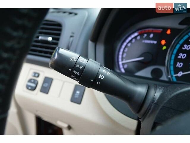 Тойота Венза 2010 в Львове на Automoto.ua Коричневый Тойота Венза, объемом двигателя 2.7 л и пробегом 80 тыс. км за 15900 $, фото 15 на Automoto.ua