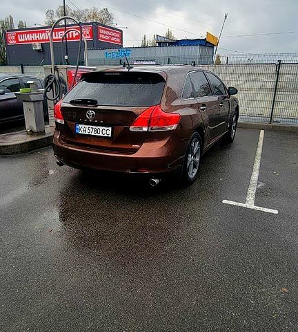 Тойота Венза 2010 у Києві на Automoto.ua Коричневий Тойота Венза, об'ємом двигуна 3.5 л та пробігом 300 тис. км за 14500 $, фото 2 на Automoto.ua