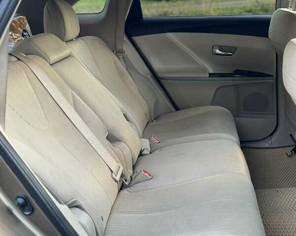 Коричневый Тойота Венза, объемом двигателя 2.7 л и пробегом 300 тыс. км за 12500 $, фото 7 на Automoto.ua