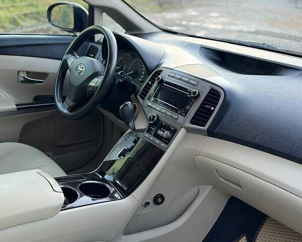 Коричневый Тойота Венза, объемом двигателя 2.7 л и пробегом 300 тыс. км за 12500 $, фото 11 на Automoto.ua