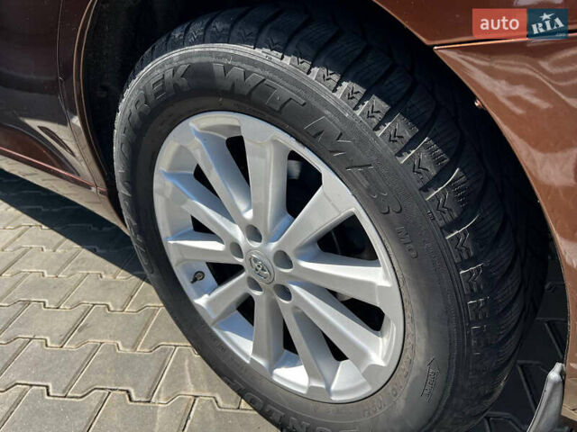 Коричневий Тойота Венза, об'ємом двигуна 2.67 л та пробігом 160 тис. км за 12700 $, фото 2 на Automoto.ua