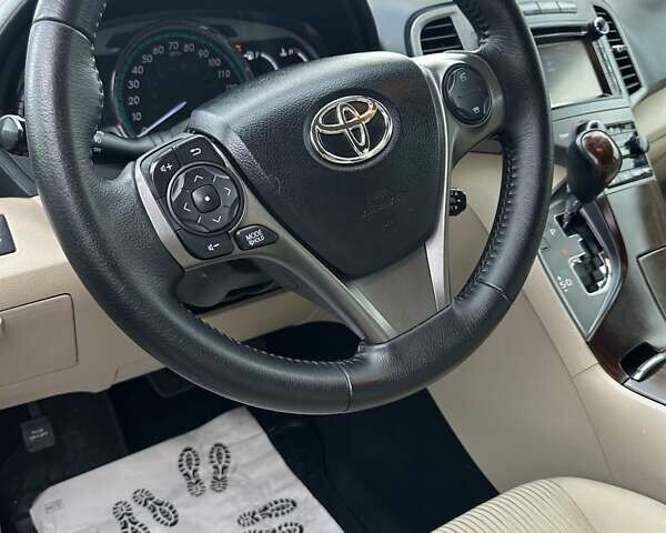 Коричневый Тойота Венза, объемом двигателя 2.7 л и пробегом 270 тыс. км за 13500 $, фото 14 на Automoto.ua