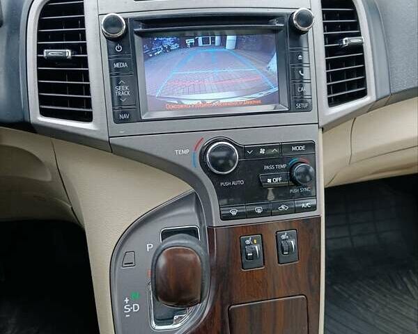 Коричневий Тойота Венза, об'ємом двигуна 2.67 л та пробігом 155 тис. км за 15500 $, фото 9 на Automoto.ua