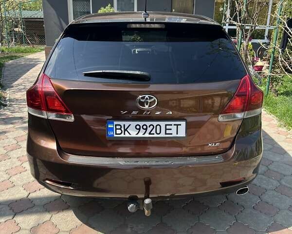 Коричневый Тойота Венза, объемом двигателя 2.7 л и пробегом 181 тыс. км за 13500 $, фото 4 на Automoto.ua