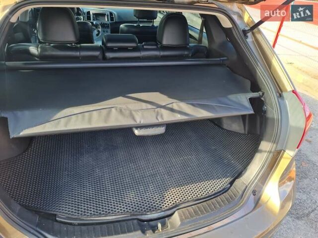 Коричневый Тойота Венза, объемом двигателя 2.7 л и пробегом 254 тыс. км за 15400 $, фото 1 на Automoto.ua