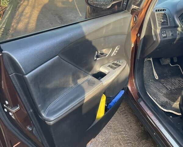 Коричневый Тойота Венза, объемом двигателя 2.67 л и пробегом 206 тыс. км за 13800 $, фото 16 на Automoto.ua