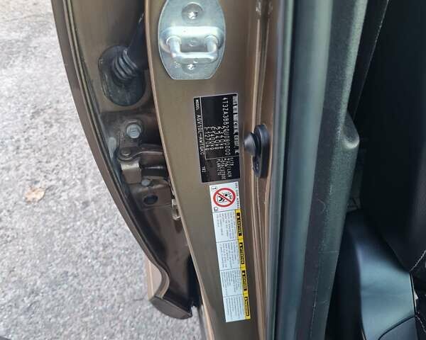 Коричневый Тойота Венза, объемом двигателя 2.7 л и пробегом 254 тыс. км за 15400 $, фото 11 на Automoto.ua