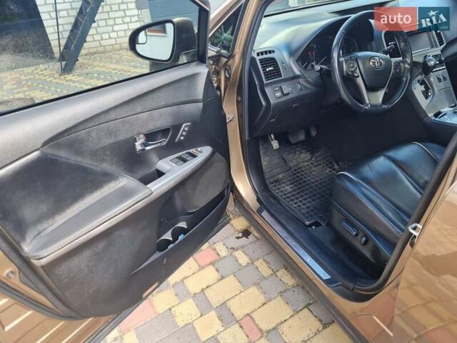 Коричневый Тойота Венза, объемом двигателя 2.7 л и пробегом 254 тыс. км за 15400 $, фото 16 на Automoto.ua