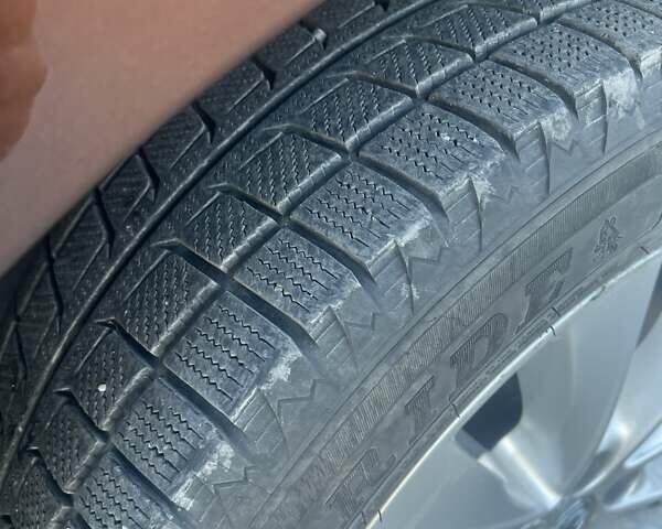 Коричневый Тойота Венза, объемом двигателя 2.7 л и пробегом 273 тыс. км за 12999 $, фото 8 на Automoto.ua