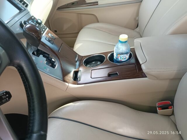 Красный Тойота Венза, объемом двигателя 2.7 л и пробегом 163 тыс. км за 16000 $, фото 14 на Automoto.ua