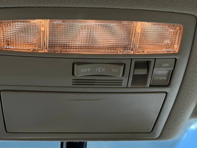 Червоний Тойота Венза, об'ємом двигуна 2.7 л та пробігом 135 тис. км за 16990 $, фото 19 на Automoto.ua