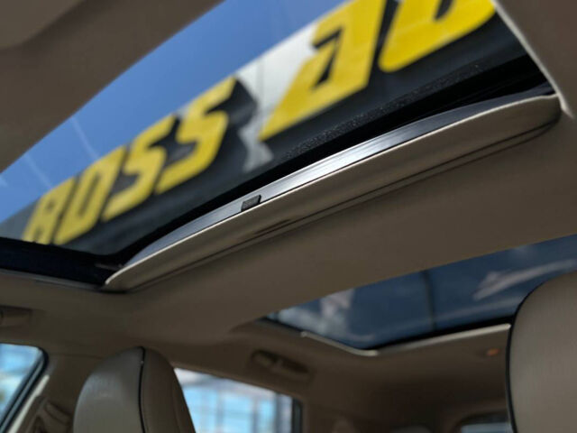 Червоний Тойота Венза, об'ємом двигуна 2.7 л та пробігом 135 тис. км за 16990 $, фото 9 на Automoto.ua