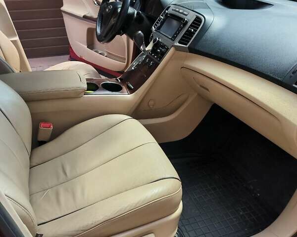 Красный Тойота Венза, объемом двигателя 2.7 л и пробегом 279 тыс. км за 12800 $, фото 15 на Automoto.ua
