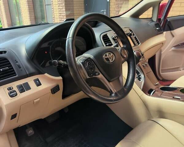 Красный Тойота Венза, объемом двигателя 2.7 л и пробегом 279 тыс. км за 12800 $, фото 13 на Automoto.ua