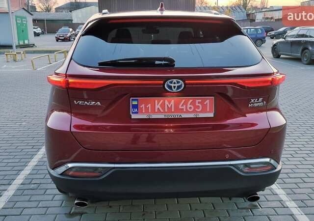 Красный Тойота Венза, объемом двигателя 2.49 л и пробегом 47 тыс. км за 30200 $, фото 7 на Automoto.ua