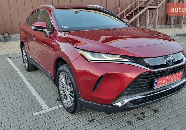 Красный Тойота Венза, объемом двигателя 2.49 л и пробегом 47 тыс. км за 30200 $, фото 1 на Automoto.ua