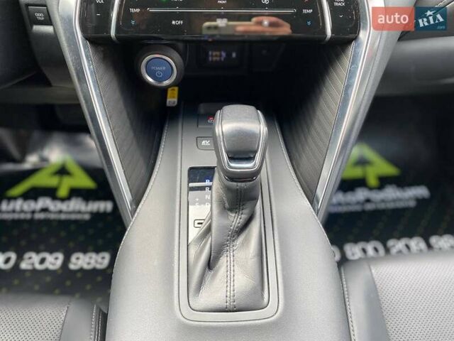 Тойота Венза 2021 в Киеве на Automoto.ua Красный Тойота Венза, объемом двигателя 2.49 л и пробегом 19 тыс. км за 34000 $, фото 38 на Automoto.ua