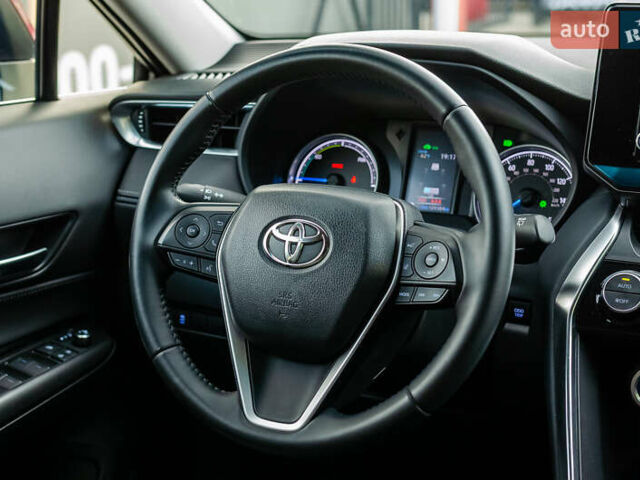 Тойота Венза 2021 в Киеве на Automoto.ua Красный Тойота Венза, объемом двигателя 2.49 л и пробегом 109 тыс. км за 28900 $, фото 21 на Automoto.ua