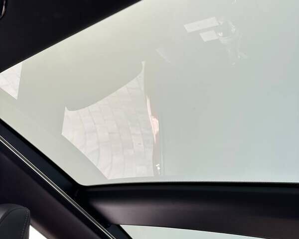 Красный Тойота Венза, объемом двигателя 2.49 л и пробегом 62 тыс. км за 29900 $, фото 11 на Automoto.ua